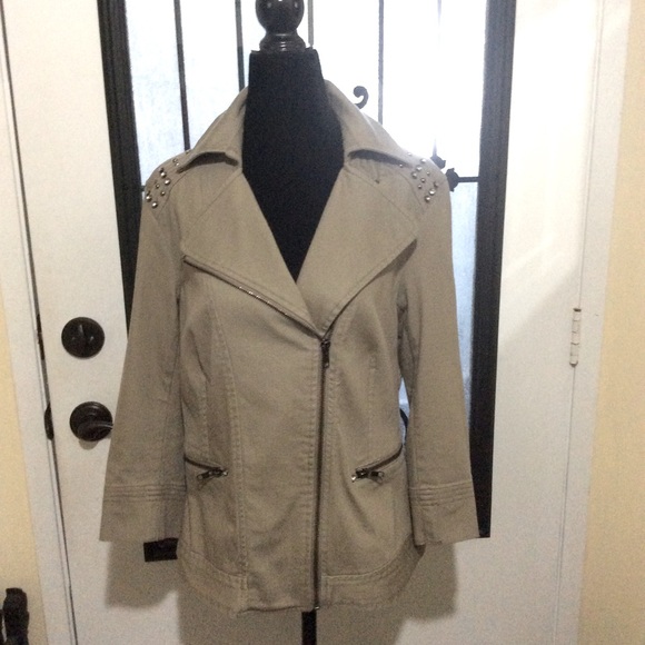 Kerry Brooke studded and jewelled jacket - Picture 1 of 9